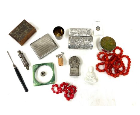 Miscellaneous items to include a Jade Buddha cigarette case, red beads etc 