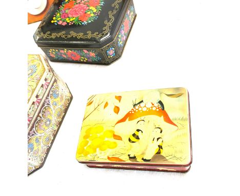 Selection of vintage and later advertising tins 