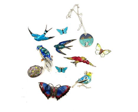Vintage enamel jewellery butterflies, birds locket brooch etc 