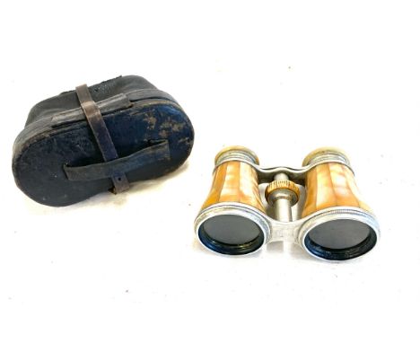 Cased Mother of pearl extending binoculars 
