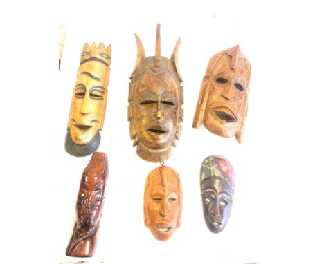 Selection 6 vintage wooden African masks, various sizes, largest measures:  16.5 inches in length