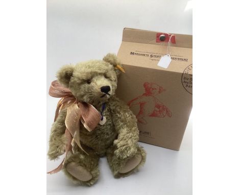 Steiff Teddy Bear 000737 Mid Gold beautifully classic Bear 13” with box.(1)
