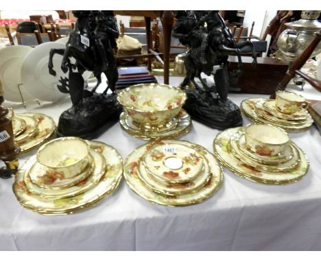 Approximately 45 pieces of vintage Hammersley Autumn Gold bone china