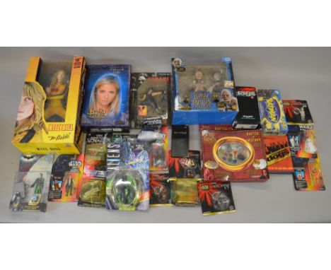 Mixed lot of boxed and carded figures including Kill Bill and Lord of The Rings
