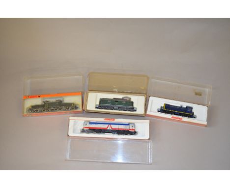 N Gauge. Arnold. 4 x locomotives including Crocodile pantograph electric. Overall G. Buffers missing to green Swiss Railways 