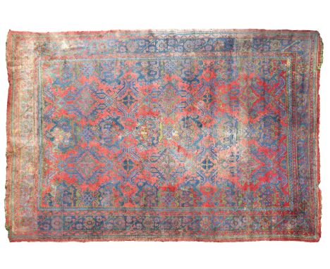 A Turkish Ushak carpetWest Anatolia, first half 20th century320cm x 460cmFor further information on this lot please visit Bon