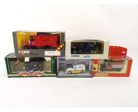 Assorted boxed Corgi model vehicles to include The C906/4 Mack truck, C702/2 Morris Minor, 61201 Royal Mail van and others