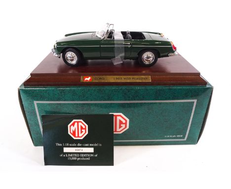 A boxed Corgi limited edition 1:18 scale MGB Roadster in green, 22cm and a Burago Ferrari 250 GTO (196)