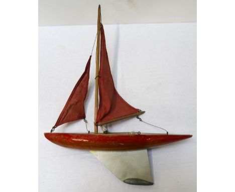 VINTAGE POND YACHTwith transfer logo 'Ailsa Yacht Largs Scotland', 35.5cm long