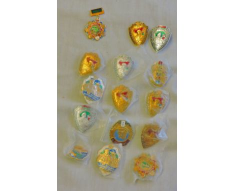 Federal Russian States Cap badges and breast shields, Para Trooper, Army, good service etc.