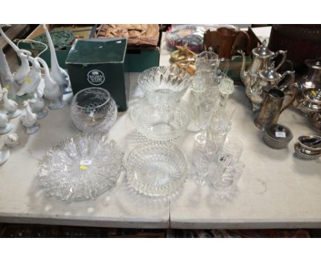 A quantity of various glassware including Webb crystal