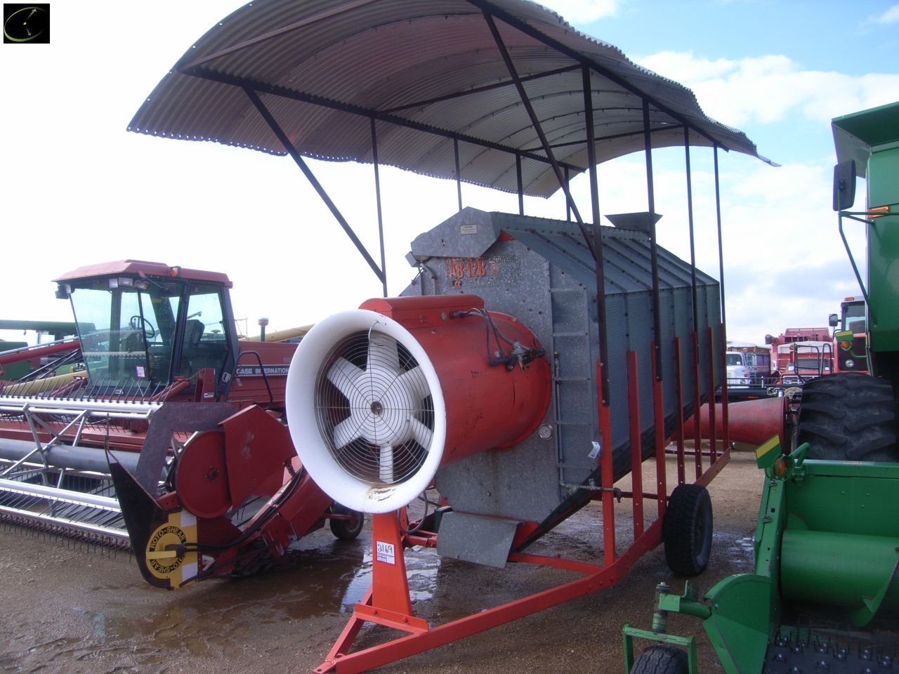 FARM FANS AB12B GRAIN DRYER, ODO READS 4354, PROPANE FIRED, 180 BUSHEL