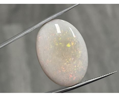 15.10ct White Opal 28mm x 20mm