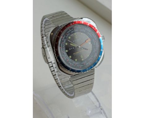 1974 SICURA Globetrotter 400m GMT World Time Swiss Vintage Watch. Extremely rare SICURA 'Globetrotter' multi-time zone GMT vi