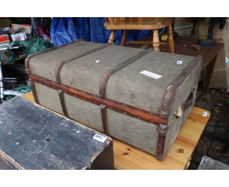 Bound Luggage fitted Trunk 