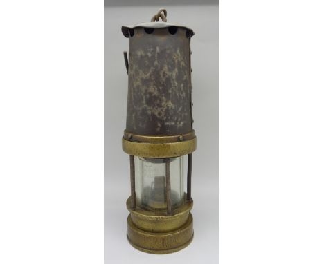 A miner's lamp