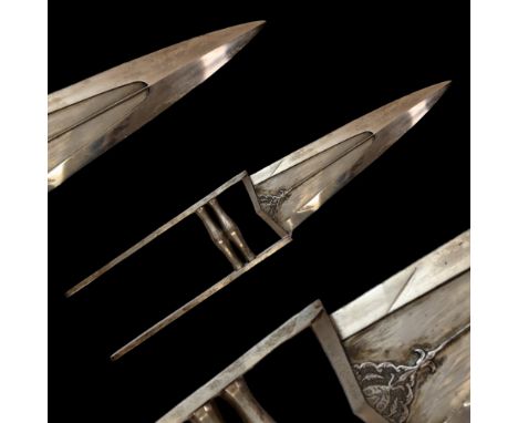 Beautiful 18th century South Indian Katar dagger. Bikaners arsenal. Rare! Length - 47cm