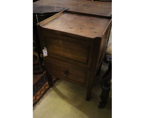 A mahogany tray top commode, width 51cm depth 46cm height 75cm
