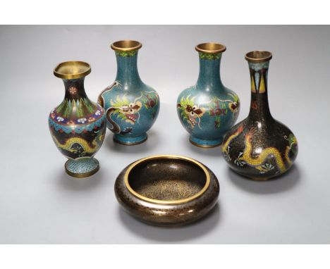 A pair of Chinese cloisonne enamel vases, 17cm and three other cloisonne vessels