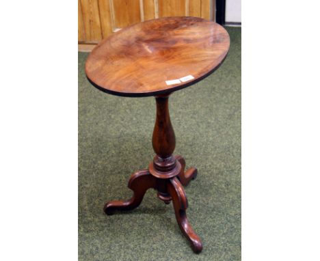 Georgian mahogany tripod lamp table