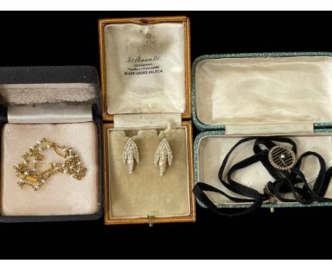 Mourning choker with 9 carat gold seed pearl roundel, seed pearl earrings, and gold seed pearl necklace (3).