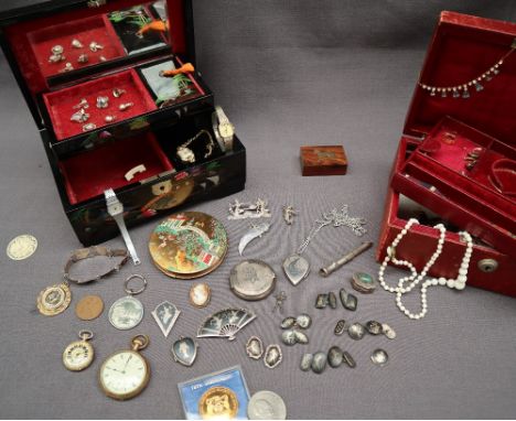 Assorted costume jewellery including Siamese bracelet, earrings, cufflinks, pendant, patch pot, heart shaped locket,  etc, op