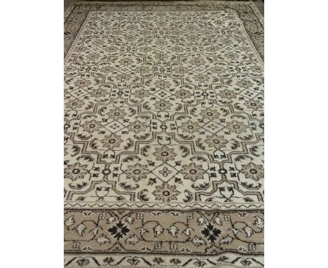 Persian beige ground rug carpet, 296cm x 412cm