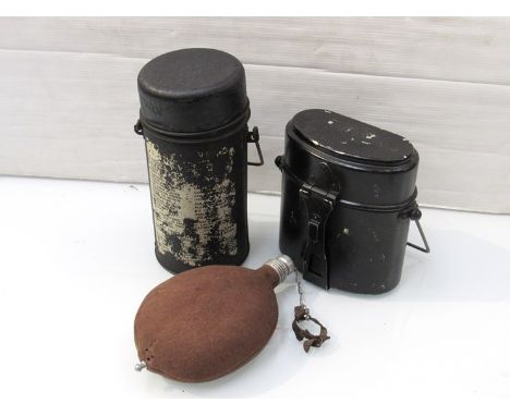 A British WWII 1943 dated Thermos flask, a mess tin, and a German water bottle (3) 