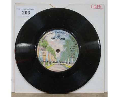 LINDA JONES - JUST CAN'T LIVE MY LIFE/MY HEART (WILL UNDERSTAND) UK 1975 Warner Bros. K 16621 VG++ 