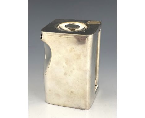 Robert Johnson for Thomas Wilkinson and Sons, a Cube silver plated water jug, Cube Teapots Ltd, Leicester circa 1900, bayonet