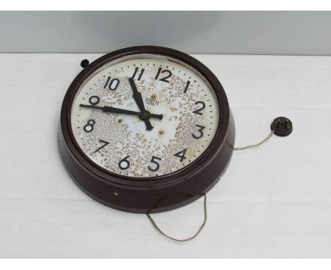 A Smith's Sectric bakelite electric dial clock