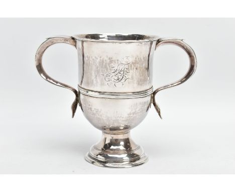 A GEORGE III SILVER TWIN HANDLED PEDESTAL LOVING CUP, S scroll handles, engraved monogram to the baluster shaped body above a