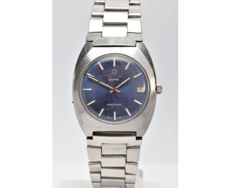 A STAINLESS STEEL ETERNA SONIC ELECTRONIC WRISTWATCH, round blue dial with white and silver baton markers and hands, red seco