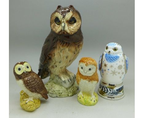 A Royal Worcester snowy owl, a Royal Doulton short eared owl, Whyte & Mackay Scotch whisky decanter, lacking contents and two