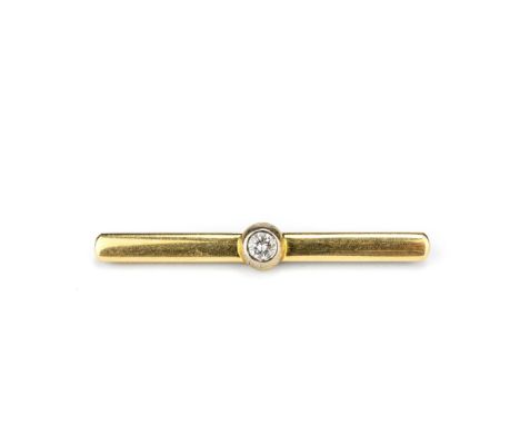 Stabbrosche mit Solitär750 Gelbgold, punziert, mittig mit einem Brillant, ca. 0,45 ct, J-K, vvs, Länge 5,9 cm, Gewicht ca. 10