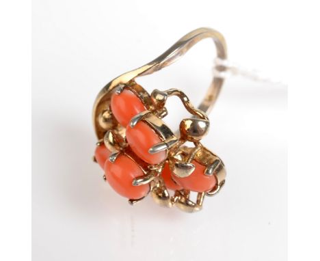 A coral ring.
