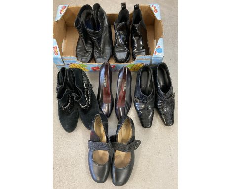 6 pairs of women's modern and vintage worn shoes and ankle boots. To include black leather and suede, examples from: Ravel, V