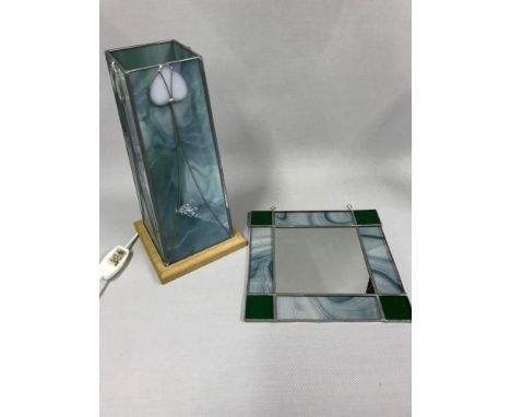 Stainglass Mackintosh style table lamp and mirror. Lamp working 