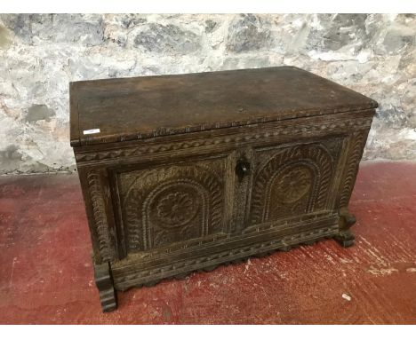 17th century Jacobean carved trunk/ chest. Has original lock and key. Measures 54x92x56cm 