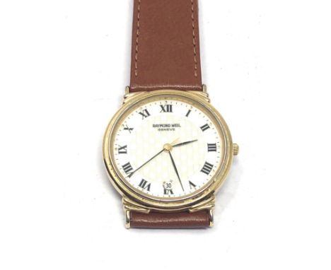 Vintage  Raymond weil gents wristwatch the watch is ticking 