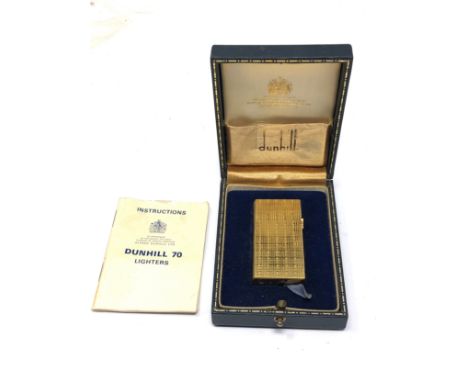 Fine vintage boxed dunhill 70 cigarette lighter good condition 