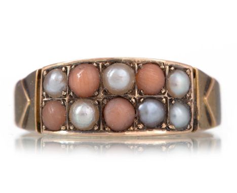 PEARL AND CORAL RING indistinctly marked, size N 1/2Qty: 1.8g