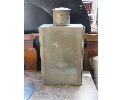 BRASS SHIP'S LIGHT 