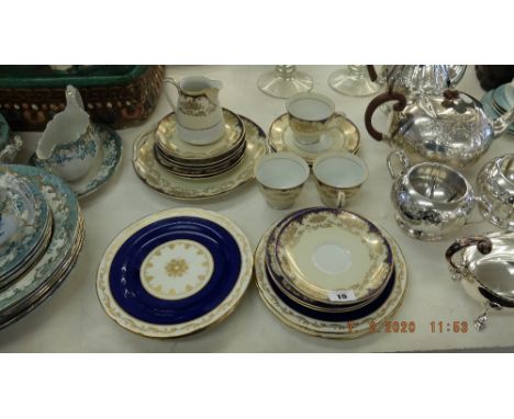 A Noritake part tea service and six Hammersley plates