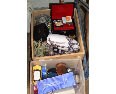 2 BOXES WITH COSTUME JEWELLERY, CAITHNESS GLASS WARE, CRYSTAL WARE, HIP FLASK, GEM STONE DISPLAYS ETC    