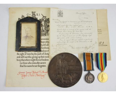 A World War I pair and death plaque to 59588 Gnr J. R. T. Hunt R.A, comprising BWM, VM and death penny named for James Robert