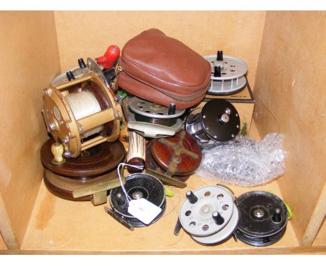 Vintage fishing reels 