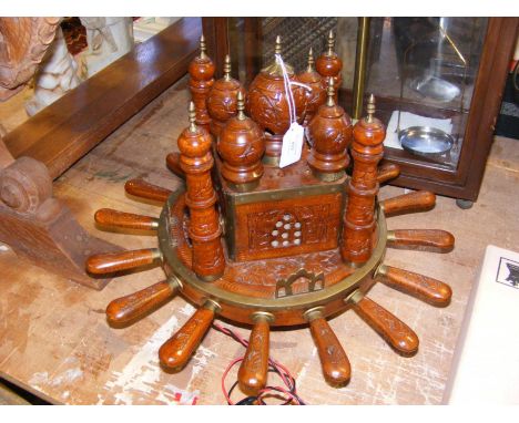 A Taj Mahal style model centrepiece with carving knives 