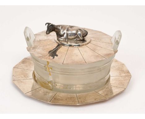 Victorian silver butter dish with frosted cut glass liner modelled as a wooden barrel, the finial in the form of a seated cow