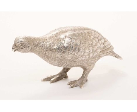 Contemporary, cast silver model of a Red Grouse (London 1970) R Comyns. All at approximately 6ozs. 12.5cm overall length.